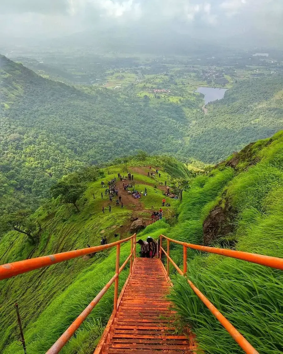 View from the Sondai Fort trek over the Sahyadri hills near Karjat